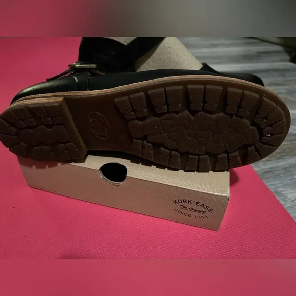 🪄 Kork-Ease mary jane style, black leather upper 7.5. Gently used and boxed. - Picture 4 of 8